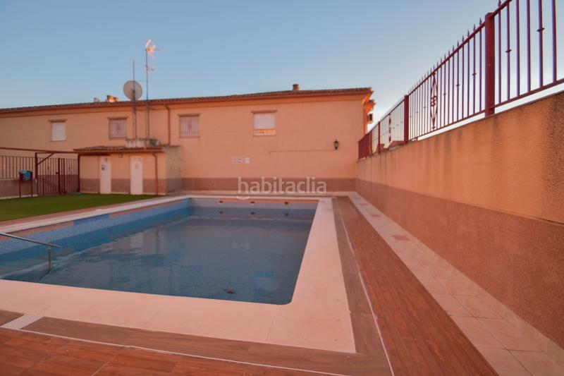 Foto a89c9f72-9310-4010-8526-051a8e912f82. Reihenhaus in camino de los hornillos 3 in Alfacar