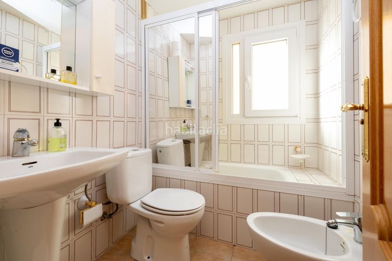 Foto 8cf99ca4-b3bf-4eba-b088-db78c9f11a9a. Piso  en primera linea de playa en Velilla - Velilla Taramay Almuñécar