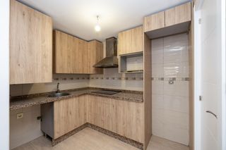 Appartamento  Calle jardines 15. Piso en atarfe con garaje y trastero