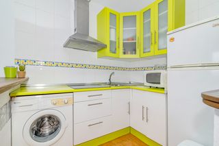 Appartement  Camino de los portones 1. Piso totalemnte amueblado con garaje y trastero