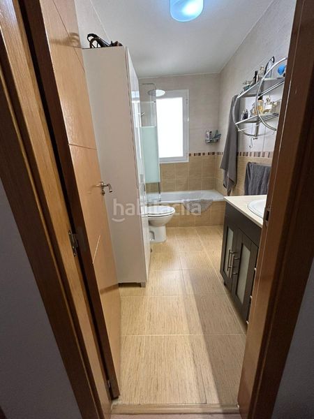 Foto ce8796d1-c3fc-47fe-aa01-76f79d9ea1b0. Pis a calle del progreso 21 a Residencial Triana - Barrio Alto Gabias (Las)
