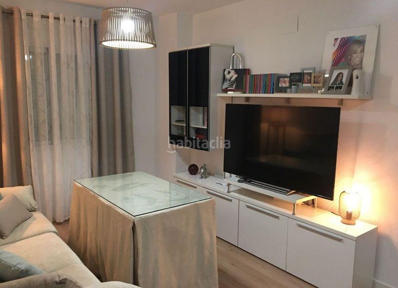 Foto d831c995-ad93-4c6a-ae3b-eba507552a95. Pis a calle del progreso 21 a Residencial Triana - Barrio Alto Gabias (Las)