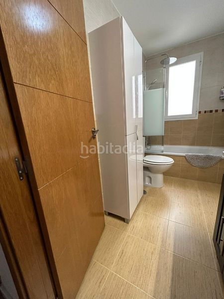 Foto f1b493e9-22d8-4bb9-84f1-8af18e5d2707. Pis a calle del progreso 21 a Residencial Triana - Barrio Alto Gabias (Las)