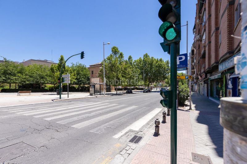 Foto 44a4a2cb-1efd-4f9c-97e9-03d9e6085265. Ático en avenida de madrid 1 atico reformado con terraza en Granada