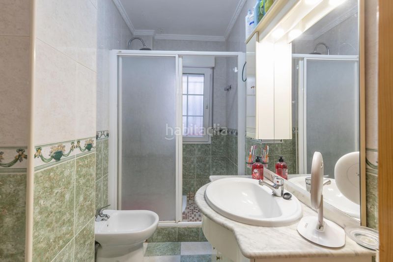 Foto f746e03f-cda1-4525-b639-48e2dee7cc79. Casa adossada amb xemeneia aparcament a Padul