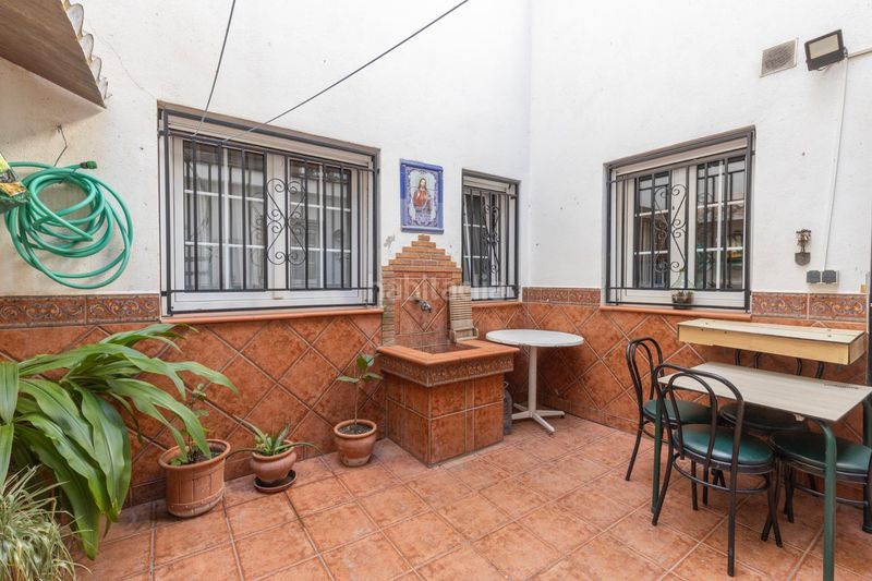Foto fcaaea74-3387-4b7e-a506-c253888cc6a0. Casa adossada amb xemeneia aparcament a Padul