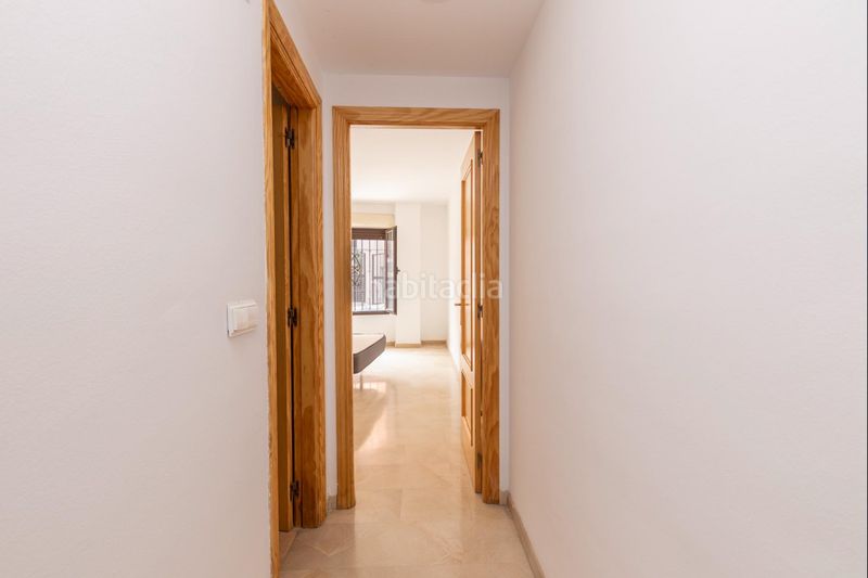 Foto fda5b524-d674-4aa5-903b-c00bc5f1e28c. Casa adosada en calle madrid 71 casa con garaje y trastero en Monachil