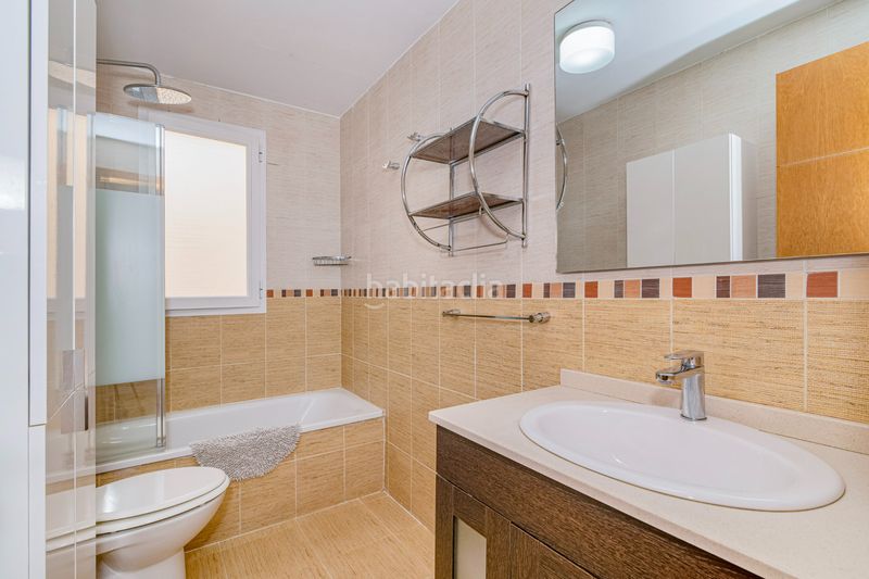 Foto 29bae137-6053-48d2-be9e-c4229e6144bf. Pis a calle del progreso 21 a Residencial Triana - Barrio Alto Gabias (Las)