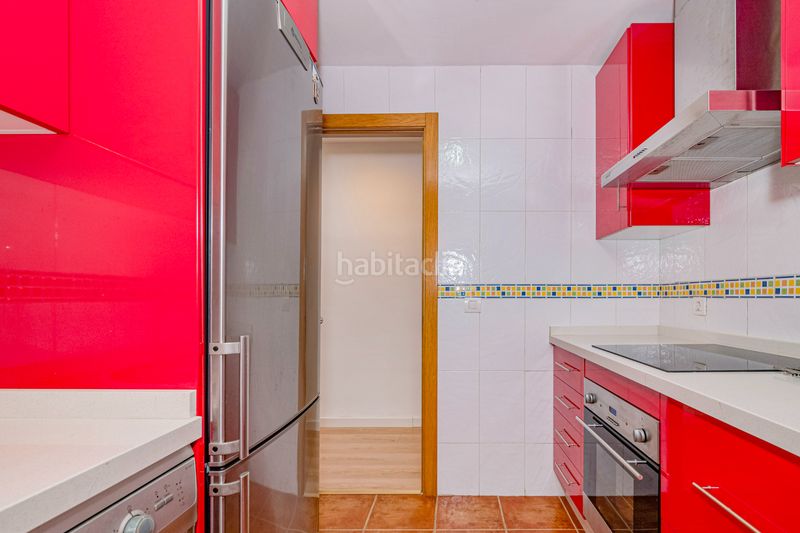 Foto 86a75184-d4b2-46fc-84db-8f004bf5d2b5. Pis a calle del progreso 21 a Residencial Triana - Barrio Alto Gabias (Las)