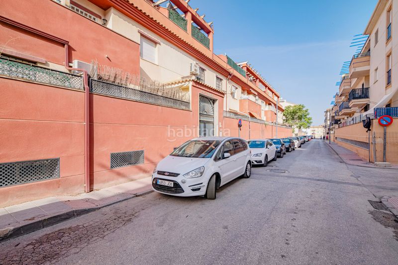 Foto d8431a91-b043-4d40-be23-83b470c9989f. Pis a calle del progreso 21 a Residencial Triana - Barrio Alto Gabias (Las)