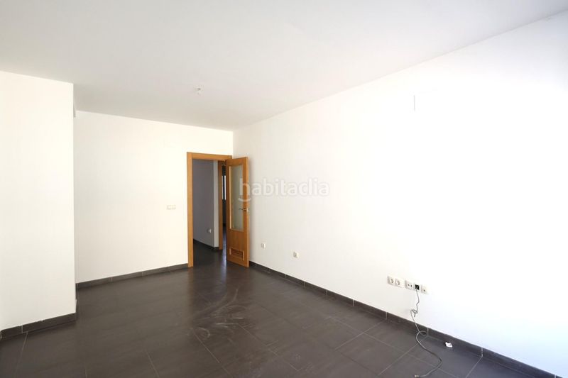 Foto f02b046e-99c0-4fed-accb-d91865159f9a. Piso en calle san juan 14 piso en cullar vega en Cúllar Vega