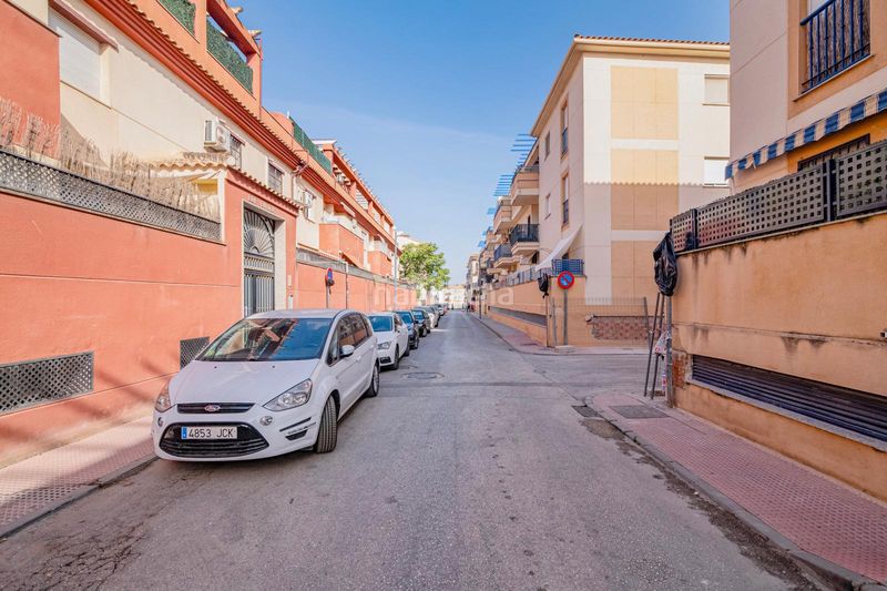 Foto 4edb9121-f49a-4756-9822-1ac71494fc5a. Piso en fray bartolomé de las casas 1 piso en las gabias en Gabias (Las)