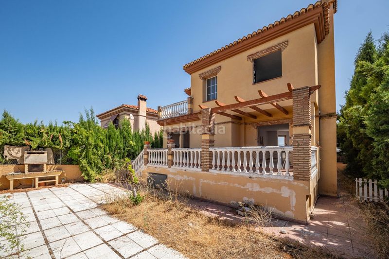 Foto 05ab1d2d-c9d2-4dde-a44b-4f86b7b3d241. Chalet en calle vides 24 chalet para reformar el ventoriillo en Cúllar Vega