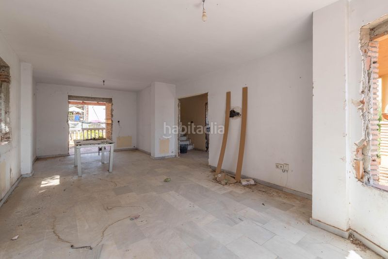 Foto 80d198a9-1a86-4aa4-93cf-3ebd850d7825. Chalet en calle vides 24 chalet para reformar el ventoriillo en Cúllar Vega