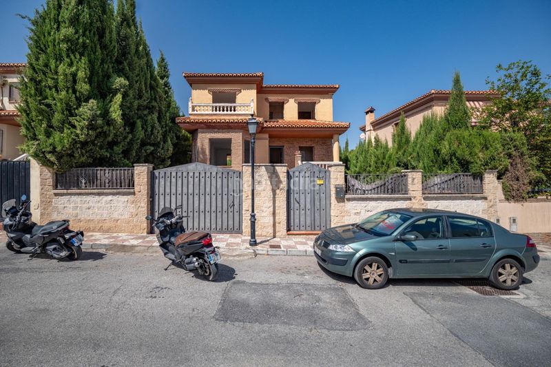 Foto c5b6e6ed-5676-4878-b574-18b16ed79c3b. Chalet en calle vides 24 chalet para reformar el ventoriillo en Cúllar Vega