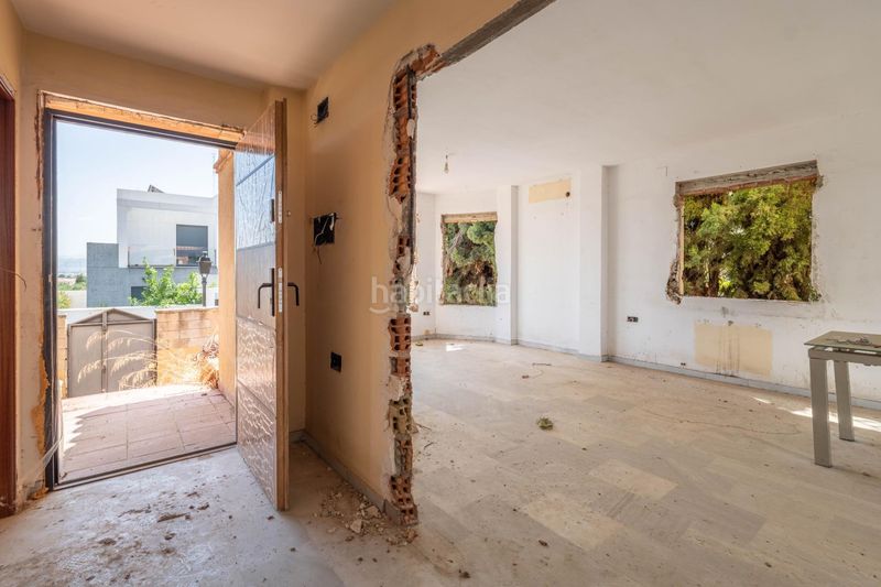 Foto ca4c7c3d-21bb-41c8-ac82-287430a6ae1a. Chalet en calle vides 24 chalet para reformar el ventoriillo en Cúllar Vega