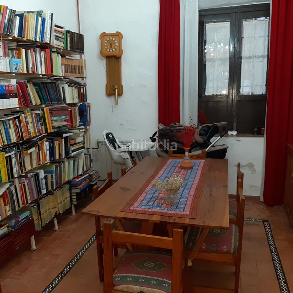 Foto f4dba3ca-f6a9-4c0c-8614-59d0f8fd0201. Casa en San Matías - Realejo Granada