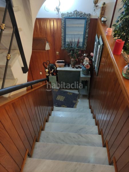 Foto 5a1990d9-4856-48c1-976f-ef239412a868. Casa aparellada amb calefacció aparcament piscina a Granada