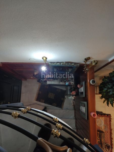 Foto 9a01716e-98e8-4a68-8475-f7007e68b177. Casa aparellada amb calefacció aparcament piscina a Granada