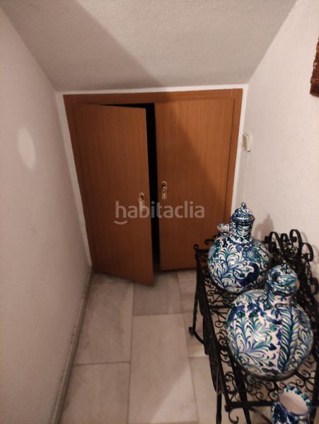 Foto b439cc7c-3670-40a2-8280-4343da8575be. Casa aparellada amb calefacció aparcament piscina a Granada