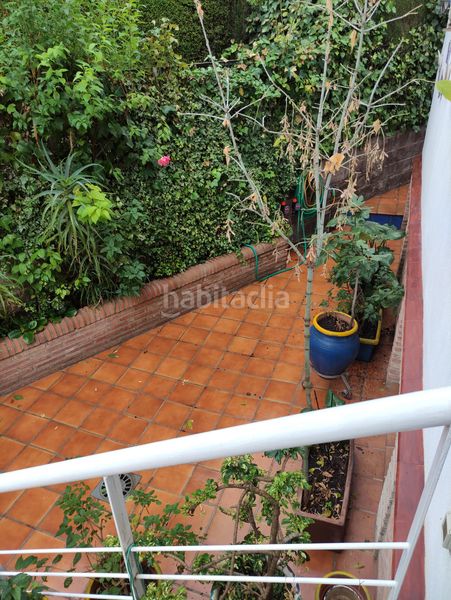 Foto fe488774-c245-410c-8585-1181c4b28bf7. Casa aparellada amb calefacció aparcament piscina a Granada