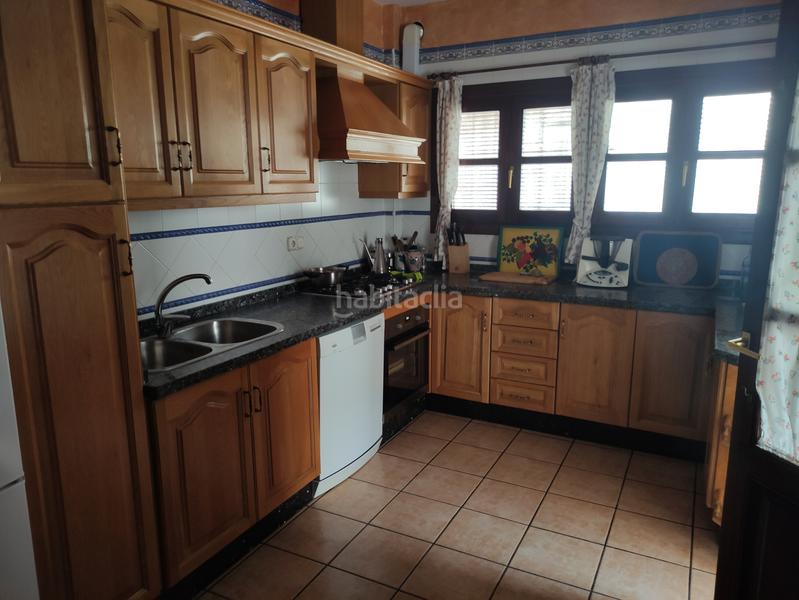 Foto 4625610d-1244-4fb1-8368-e4597c3f2be8. Haus mit heizung parking in San Ildefonso Granada