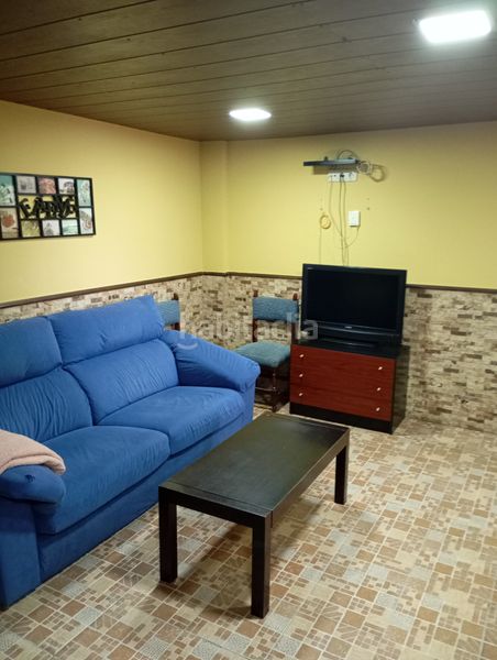 Foto 451d516f-4435-4c9d-b3ee-c7c60d9d689a. Maison jumelée avec cheminée parking dans Atarfe