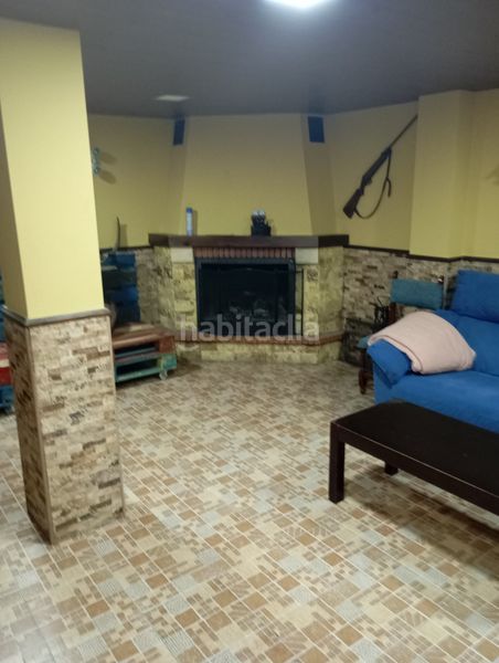 Foto b885027c-9ef2-4fce-9a18-0be9ff9a69ce. Maison jumelée avec cheminée parking dans Atarfe