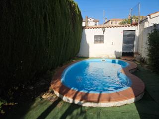 Casa pareada en Jun