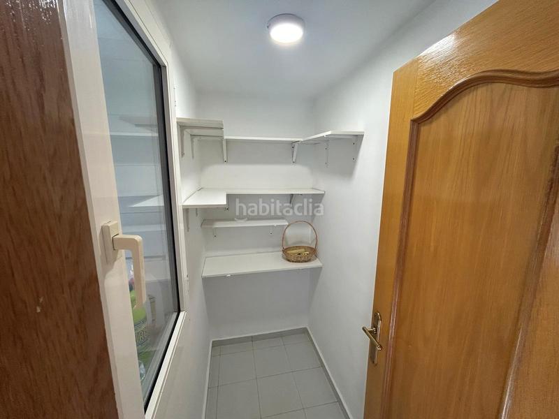 Foto aafee748-3525-4dcf-a65e-ce800428013a. Location attique avec chauffage parking piscine dans Granada