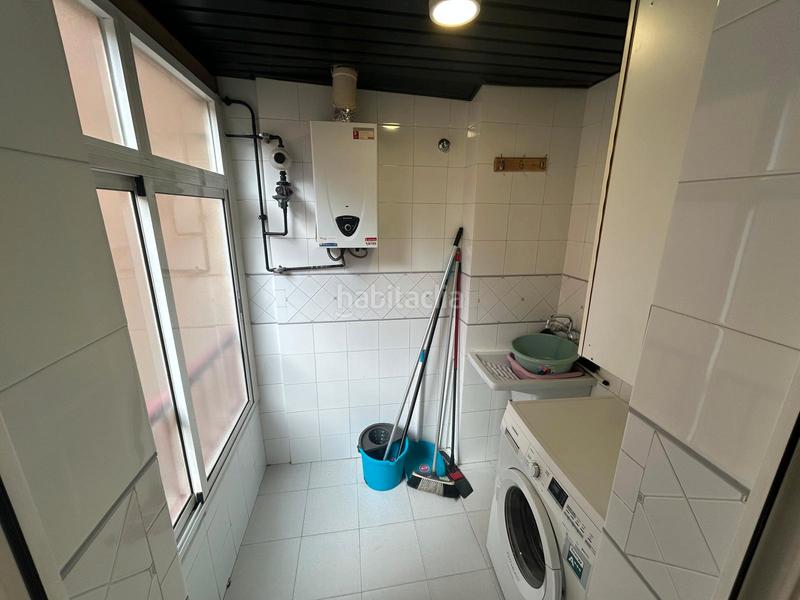 Foto e5f3df59-4fa9-419d-b6d2-a72579a2e0eb. Rent penthouse with heating parking pool in Barrio de Zaidín Granada