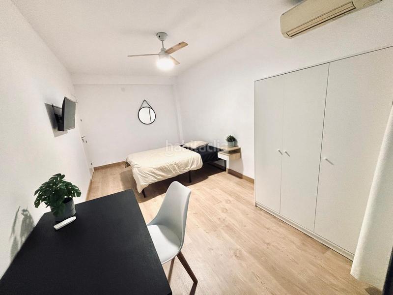 Foto 053f26e5-0000-42c3-a87c-95a12b687517. Appartement avec chauffage dans San Ildefonso Granada