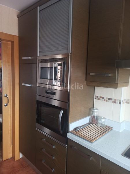Foto f76304b8-b5d1-4239-afad-b7cf4f03f585. Duplex avec chauffage parking dans Cúllar Vega