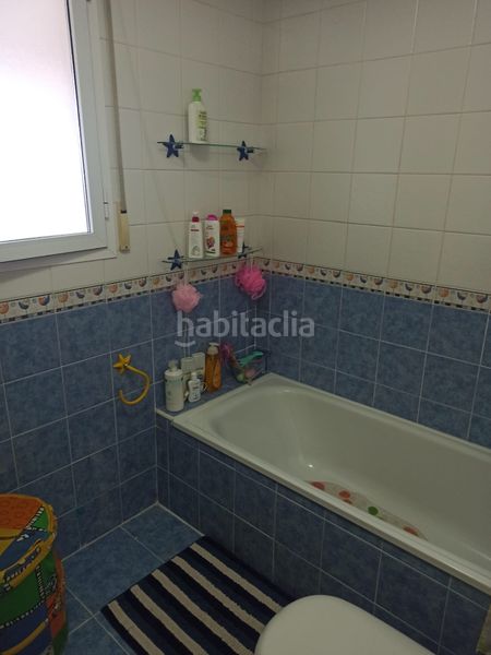 Foto fb34e9ef-f784-4c33-b88e-46e4b486af3e. Duplex avec chauffage parking dans Cúllar Vega