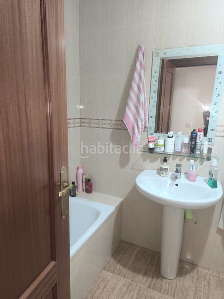 Foto 70d4d3e3-b1bb-4f61-b126-56eaeabbc229. Piso en Maracena