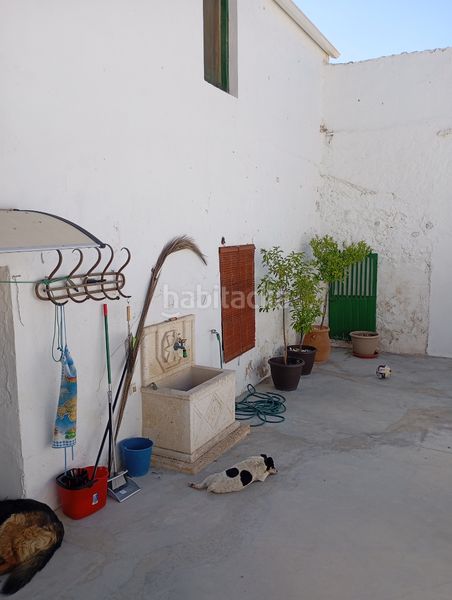 Foto eff8548f-66d3-4f4f-9083-13f6d3930c3e. Casa amb xemeneia calefacció aparcament a Chimeneas