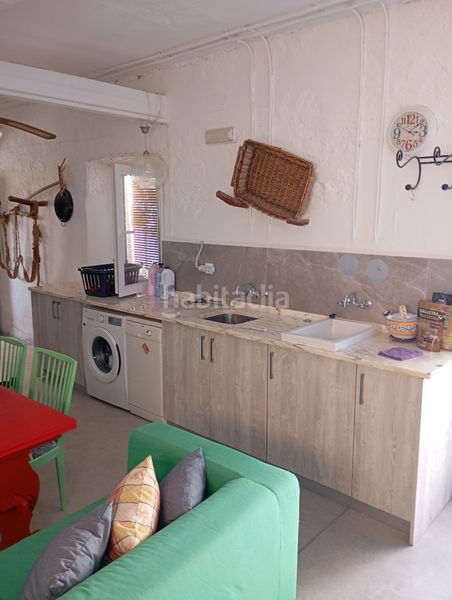 Foto f3765e8f-1d70-4854-8d39-00a9db3b85dc. Casa amb xemeneia calefacció aparcament a Chimeneas