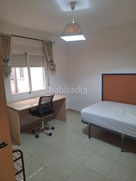 Foto 65085de5-f256-45c4-b7f1-a44599851e8b. Piso en San Ildefonso Granada