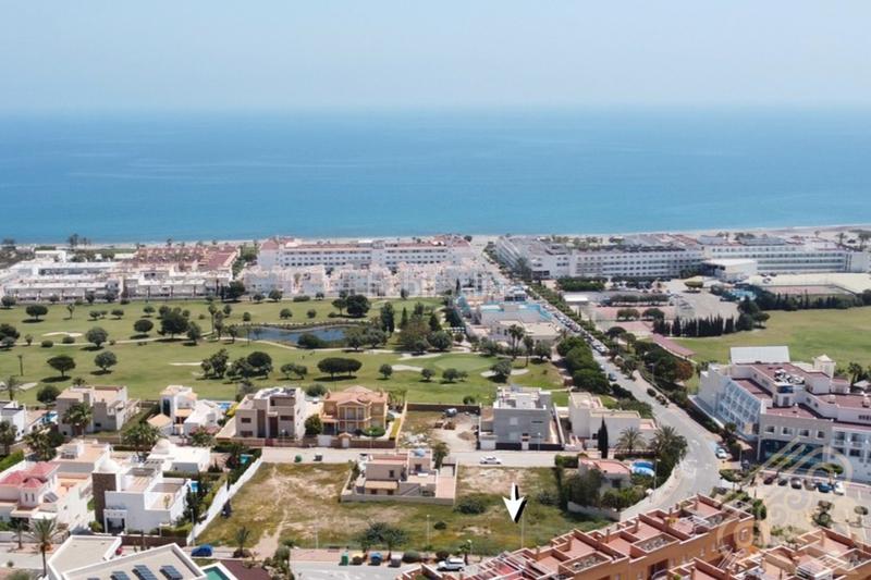 Foto 7623737a-8b1f-44fa-82aa-4ff6082f6d31. Terreno residenziale in avenida del mar 8 in Marina de la Torre Mojácar
