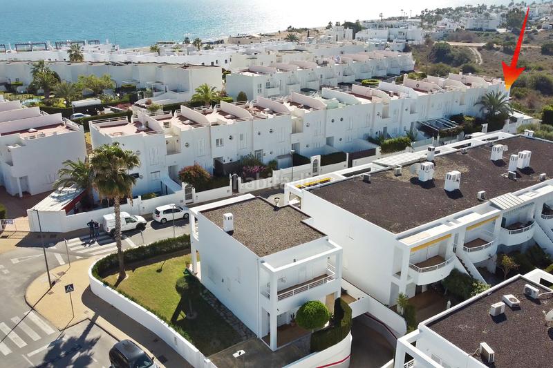 Foto acba531a-8953-4f94-bac5-5d31404063be. Maison jumelée dans calle las artesas 27 dans El Palmeral Mojácar