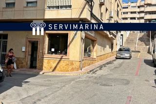 Business premise in Calle cervantes 111