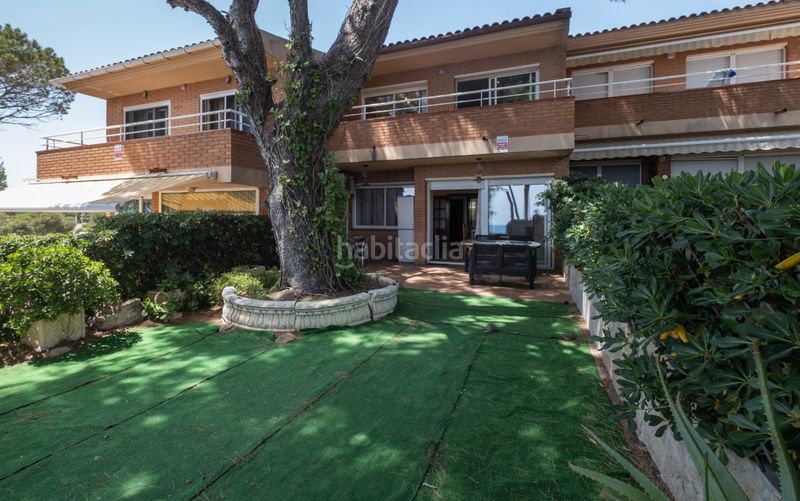 Foto 09bd45e1-eb93-486a-a34d-c233bc65f148. Reihenhaus in calle pas mala dona 8 in pla de maset - cap de Salou Salou