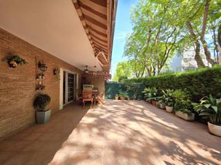 Planta baixa  Via aurelia. Planta baja de 3 hab en zona centro con parking y piscina