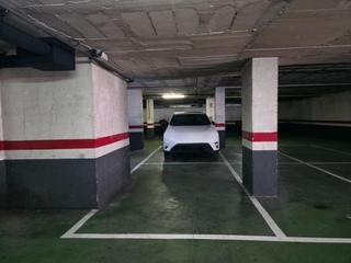 Aparcament cotxe  Sinies. Plaza de parking en el centro de salou en csinies