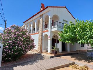 Maison à Ampolla (L´). Casa individual de 5 habitaciones con licencia turistica en lamp