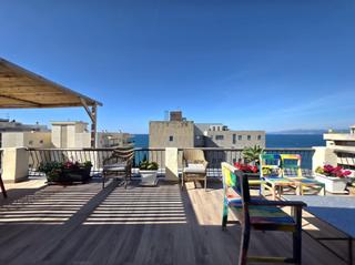 Penthouse in Mar i Camp - Platja dels Capellans. Atico en planta de 2 habitaciones  con vista a mar y garaje cerr