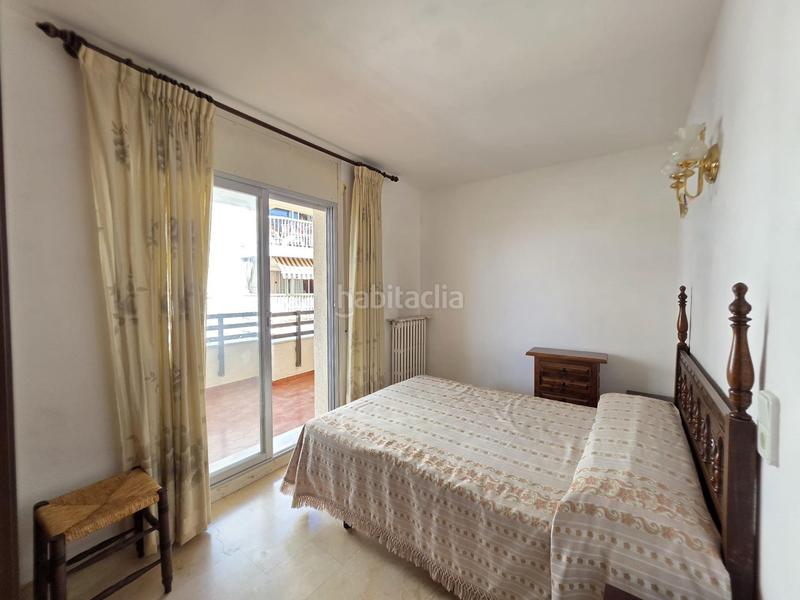 Foto c13ebcf5-771b-4117-b4da-3eac96480c3e. Apartamento  1 habitacion con vista a mar y parking en Salou