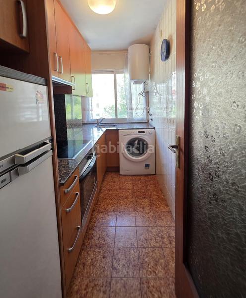 Foto ce945b62-39dc-45d5-b1b5-488158523208. Apartamento  1 habitacion con vista a mar y parking en Salou