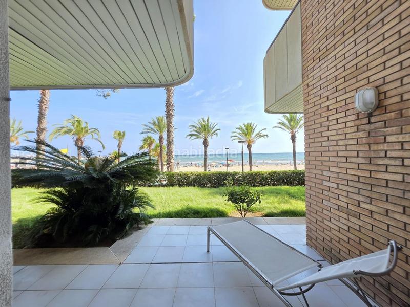 Foto afba7f92-188f-4df7-8320-6f707c1e955b. Planta baja magnifica planta baja frontal al mar y jardin privado de 200m en paseo miramar en Salou