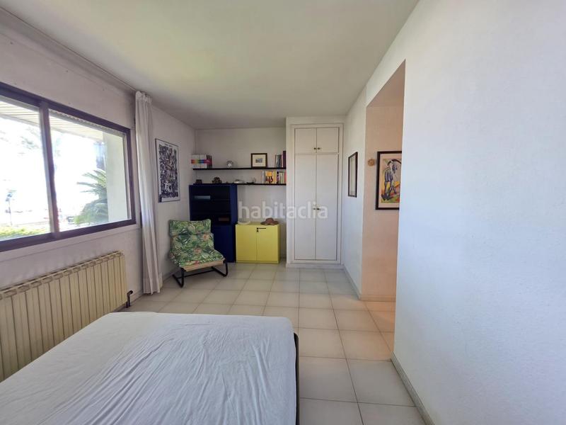 Foto f39e3633-d774-4ec2-9dc5-8790fafca0e4. Planta baja magnifica planta baja frontal al mar y jardin privado de 200m en paseo miramar en Salou